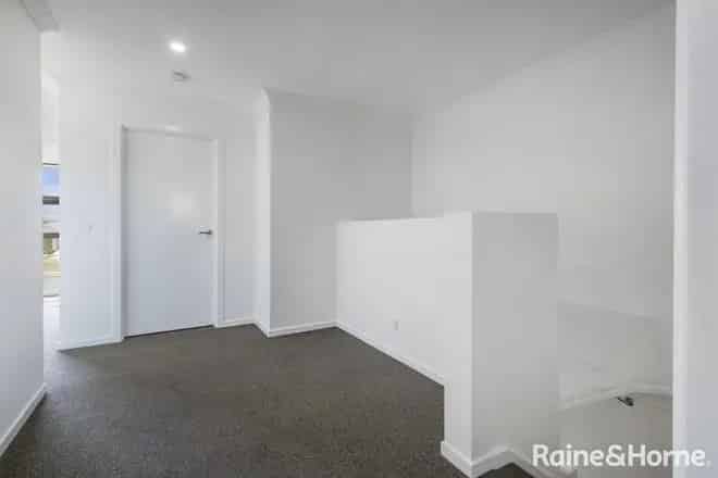 House For Rent , 47, Padma Boulevard, Melbourne, Victoria