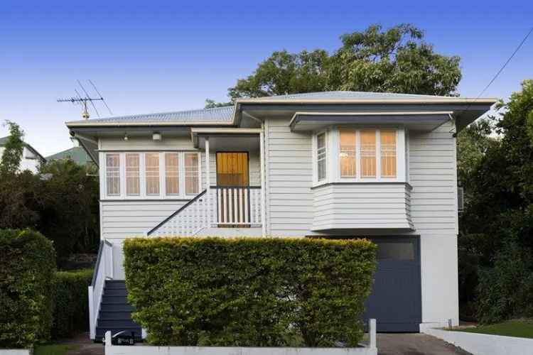 Buy house in Woolloongabba with northerly aspect and growth potential