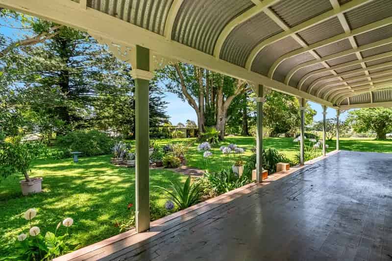 Heritage home for sale with 11 acres and ocean views