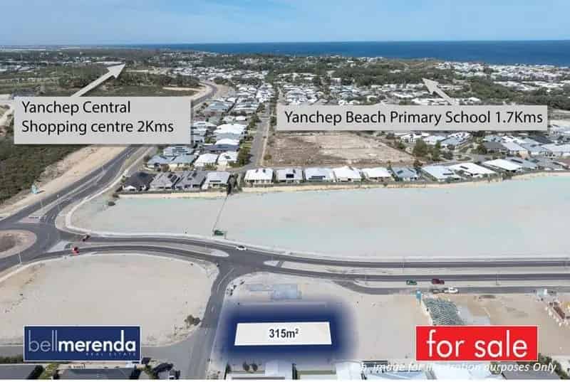 315m2 GREEN TITLE LOT located just minutes to Beach!