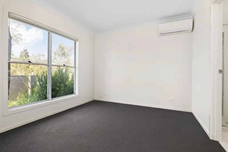 Real Estate For Lease - 34 Triton Boulevard - North Rothbury , NSW