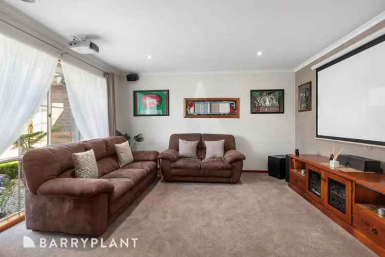 CHARMING FAMILY HOME IN KILMORE - SPACIOUS & VERSATILE LIVING