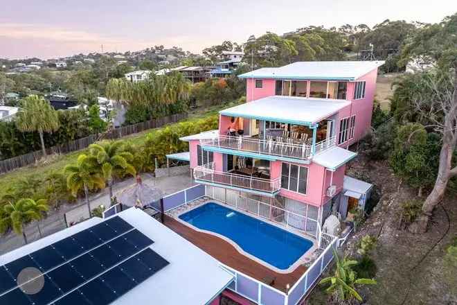 Dream Beach House Near Southern Great Barrier Reef