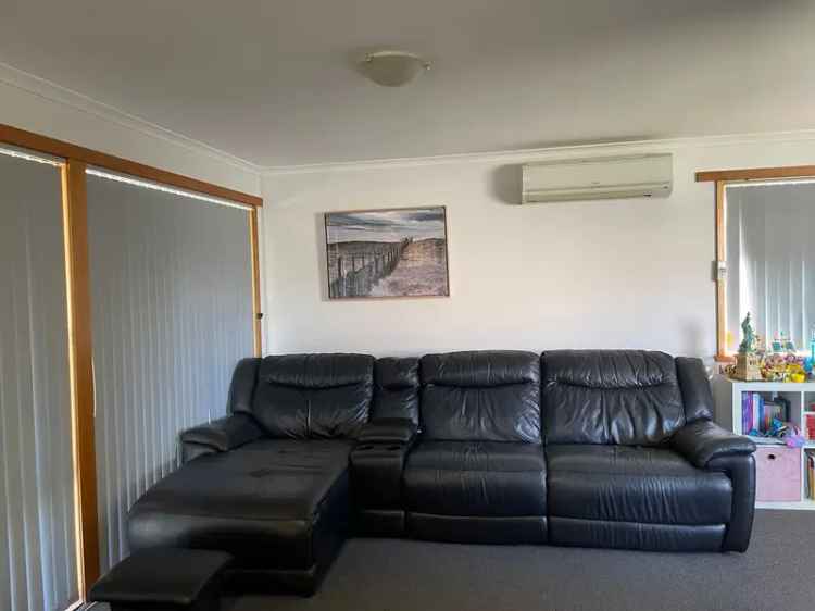 Family Home in Margate - 3 Bedrooms, Heat Pump, Carport