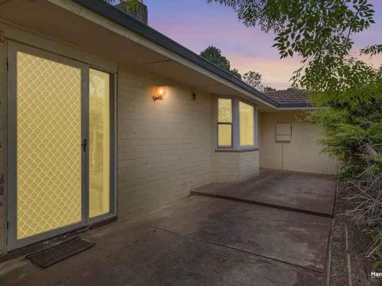 House For Sale in City Of Armadale, Western Australia