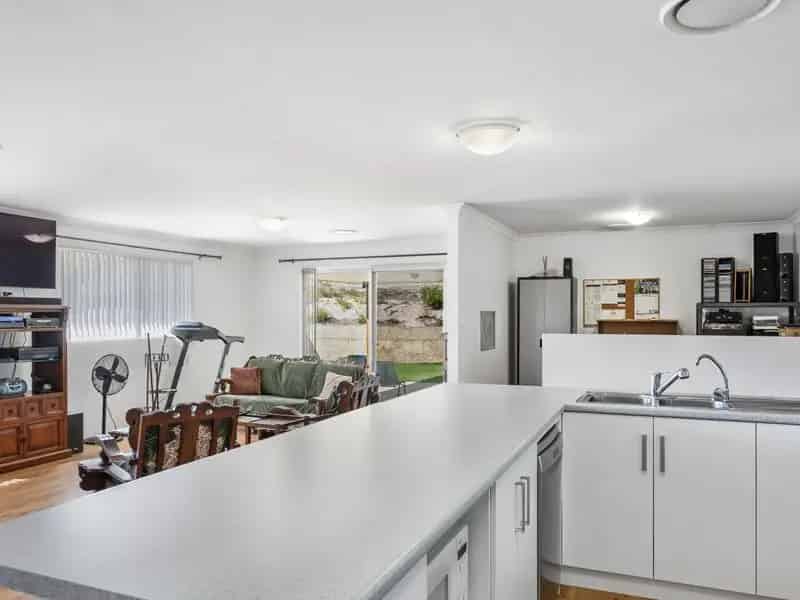 House For Sale , 24, Thames Drive, Geraldton, Western Australia