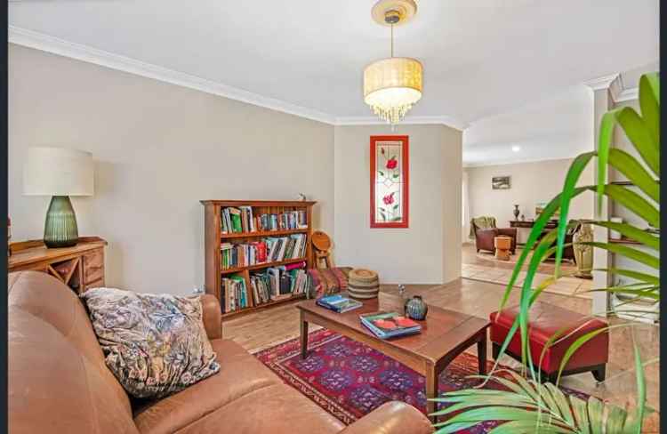 Beautiful 4 x 2 Home in Mount Tarcoola