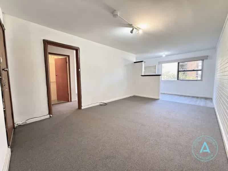 Unfurnished Unit For Rent In West Leederville
