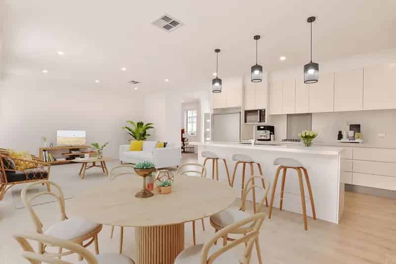 Sophisticated Living!