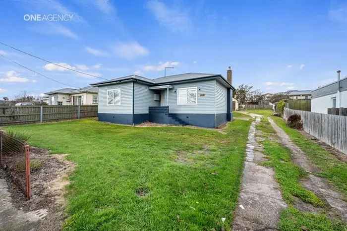 House For Sale in Devonport, Tasmania