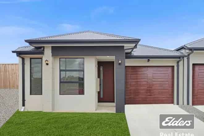 House For Sale , 36, Burgess Road, Melbourne, Victoria