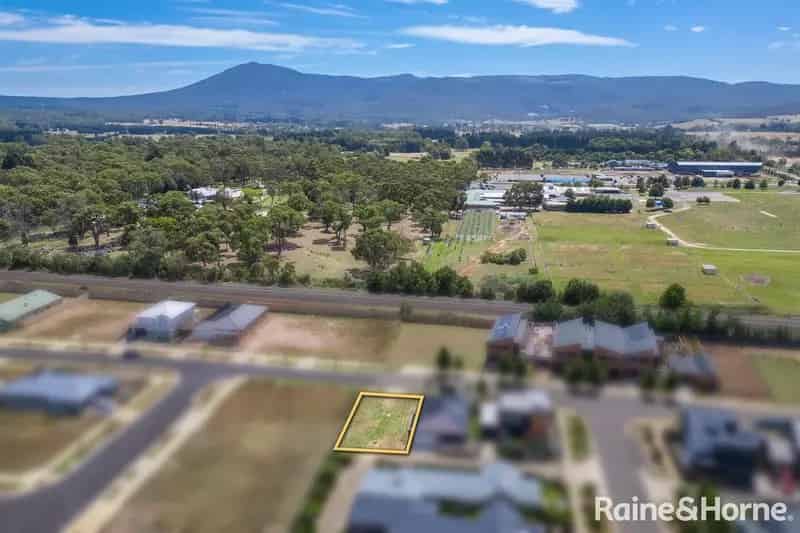 House For Sale , Shire of Macedon Ranges, Victoria