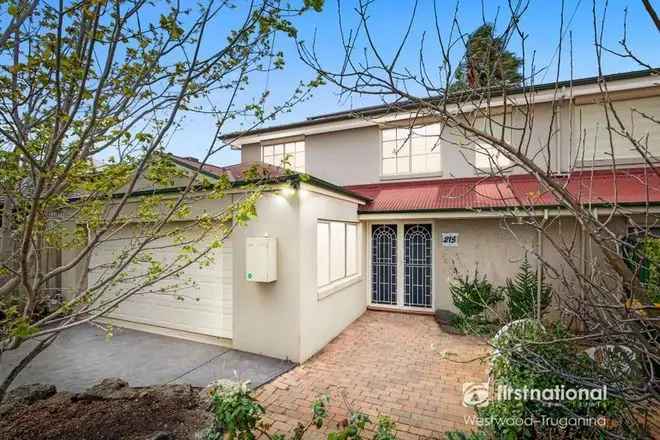 House For Sale in Melbourne, Victoria