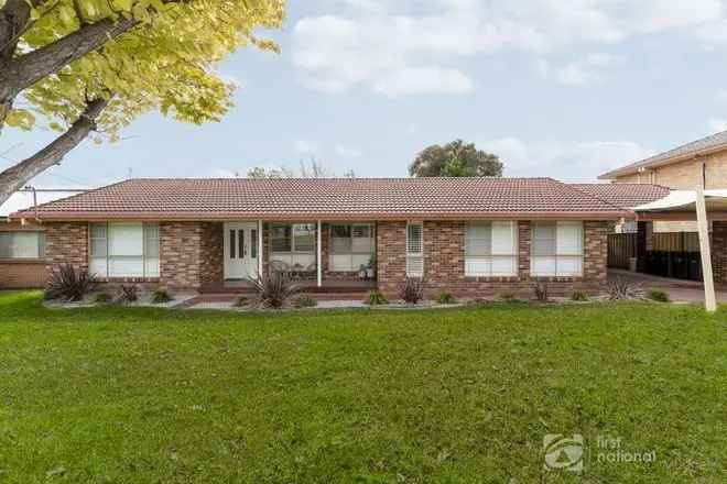 Spacious 4-Bedroom Family Home with Pool and Outdoor Entertaining