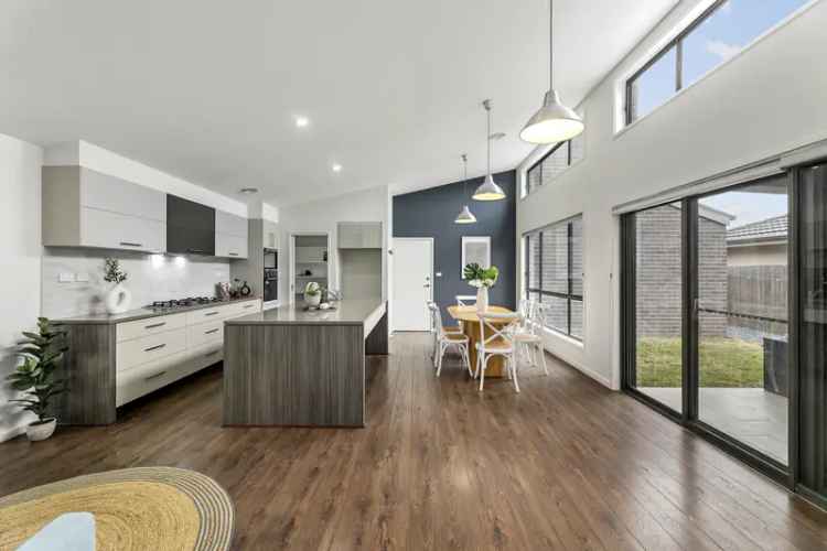 House For Sale in District of Gungahlin, Australian Capital Territory