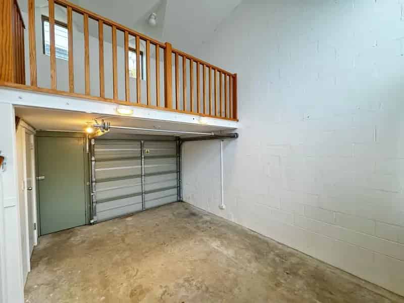 Real Estate For Lease - 37a Leamington Avenue - Newtown , NSW