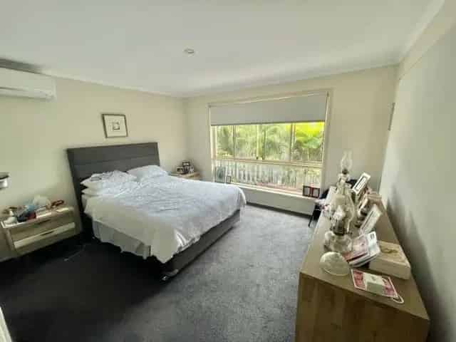 Beautiful Parkwood Family Home