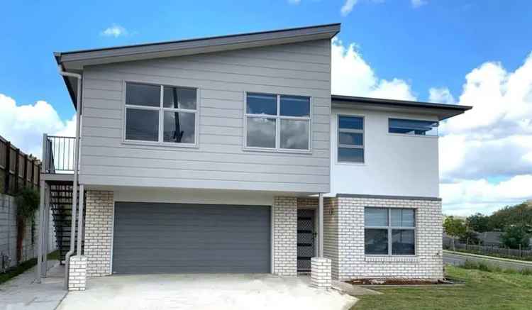 Lease 3 Bedroom Home in Redbank Plains with Modern Features