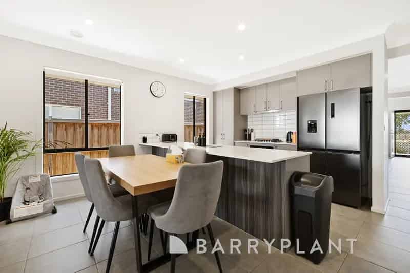A PERFECT FAMILY HOME!