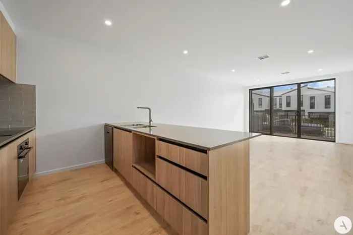 Newly Constructed Terrace Home in South Jerrabomberra