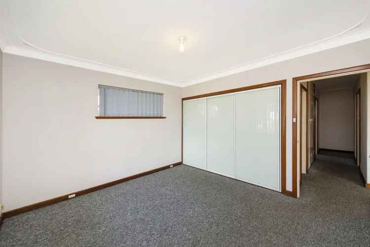 House For Rent in Mandurah, Western Australia