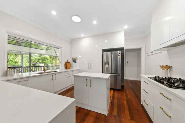 Private Escape in Great Community Moorooka