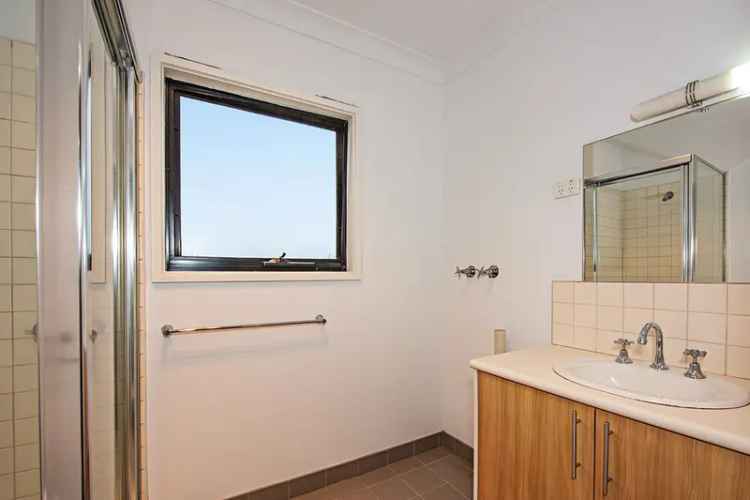 2 Bedroom Apartment 149m2 Melbourne Low Maintenance Living