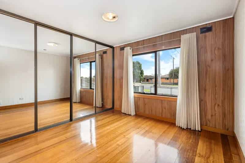 Stylish, Spacious & Secure in a Prime Location