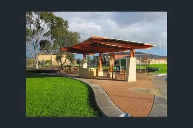 House For Sale , 10-8, Forte Walk, Melbourne, Victoria