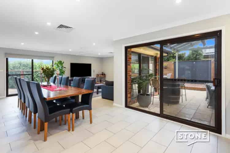 Real Estate For Lease - 4 Pineview Place - Dural , NSW