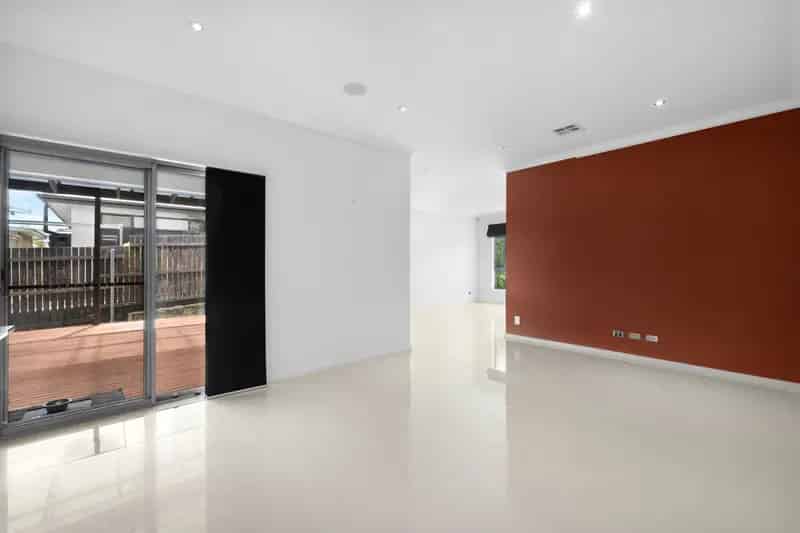Lease Family Home with Modern Features in Harrison ACT
