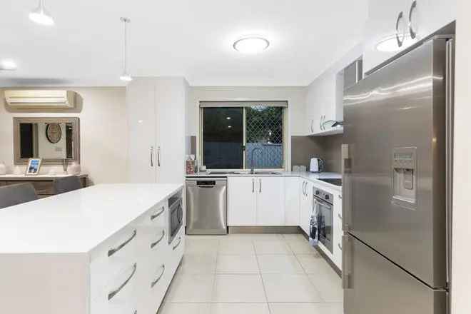 House For Sale , 9, Kondalilla Close, City of Brisbane, Queensland