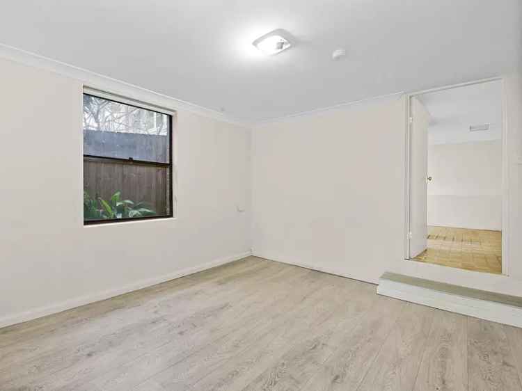 4 rooms house of 250 m² in Sydney