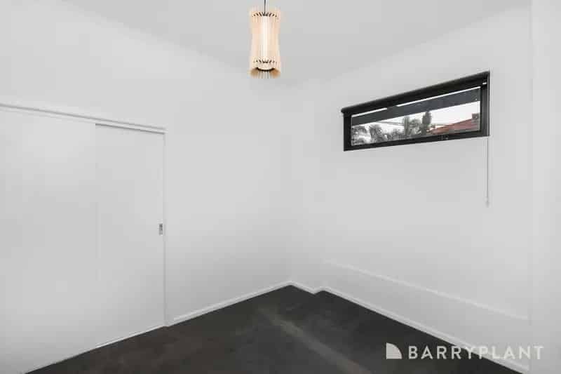 Inviting Single Level Space.