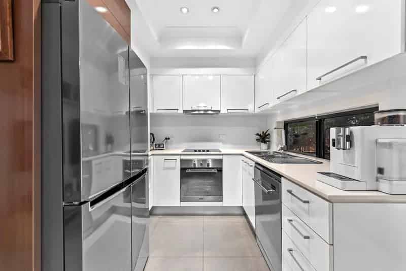 Modern Townhouse Living with Exceptional Outdoor Entertaining