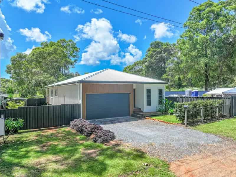 3 Bed 2 Bath Home with Double Garage in Sought After Area