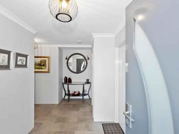 House For Sale in City of Mandurah, Western Australia