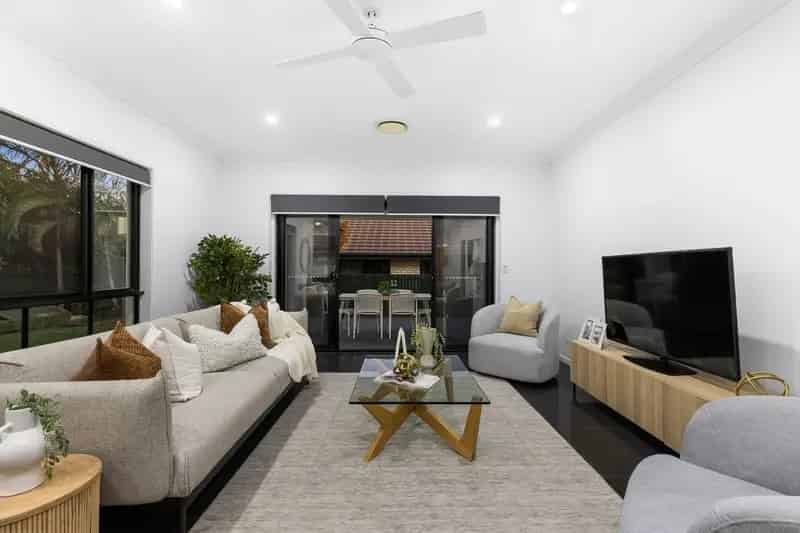 Where Modern Living Meets Lakeside Serenity - 29 Rolland Parade, Warner