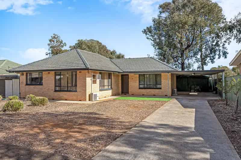 Mid-Century Charm Meets Modern Lifestyle - Spacious Family Living with Endless Possibilities to Renovate or Redevelop (STCC)