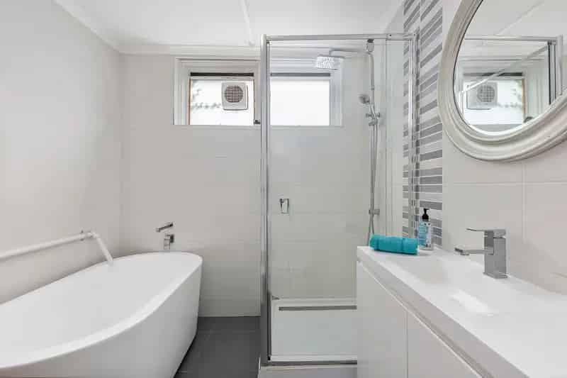 2 rooms apartment of 216 m² in Melbourne