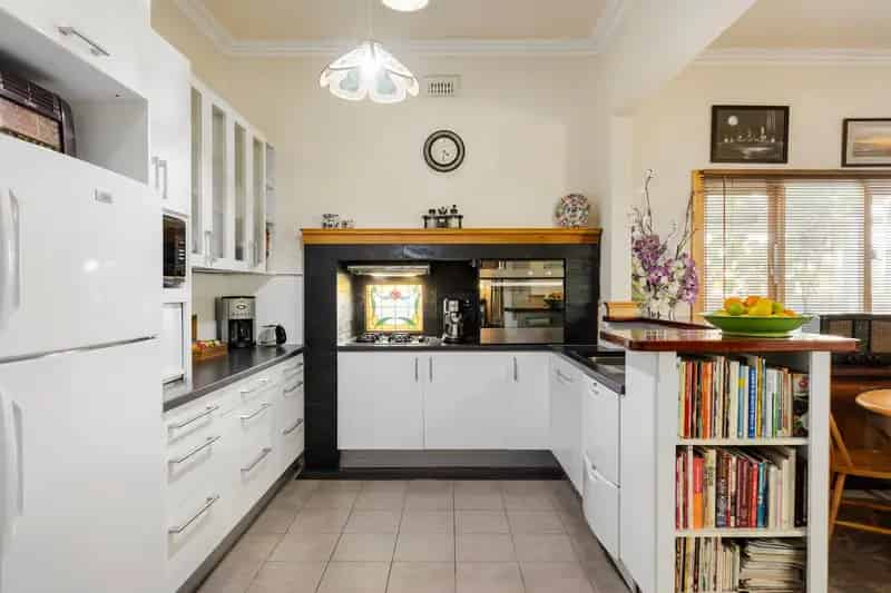 Public In Room Auction Mon 12th May 6:00pm to be held at our office, 877 Mt Alexander Road, Essendon. To register your attendance contact the agent.
