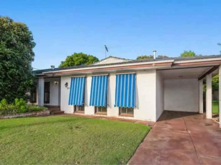 House For Sale in City of Melville, Western Australia