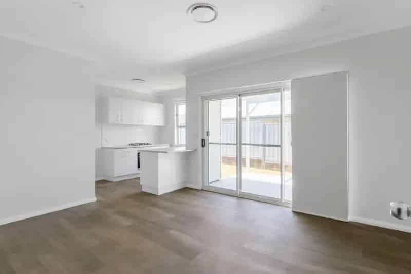 Real Estate For Lease - 7B Second Street - Cessnock , NSW