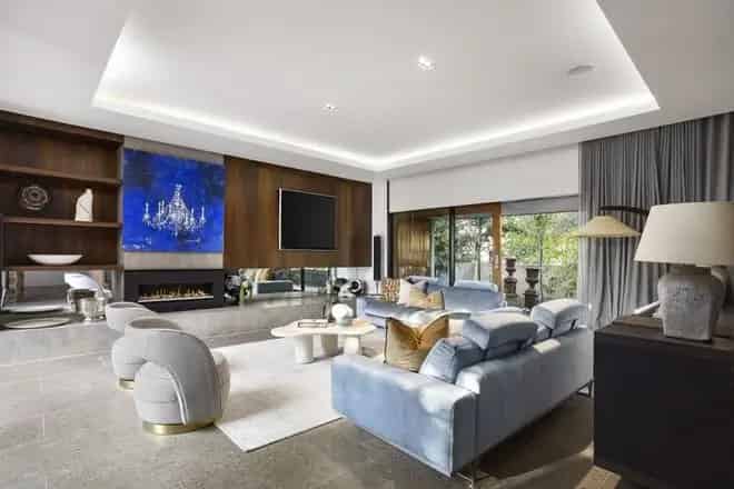 House For Sale , 37, Linda Crescent, Melbourne, Victoria