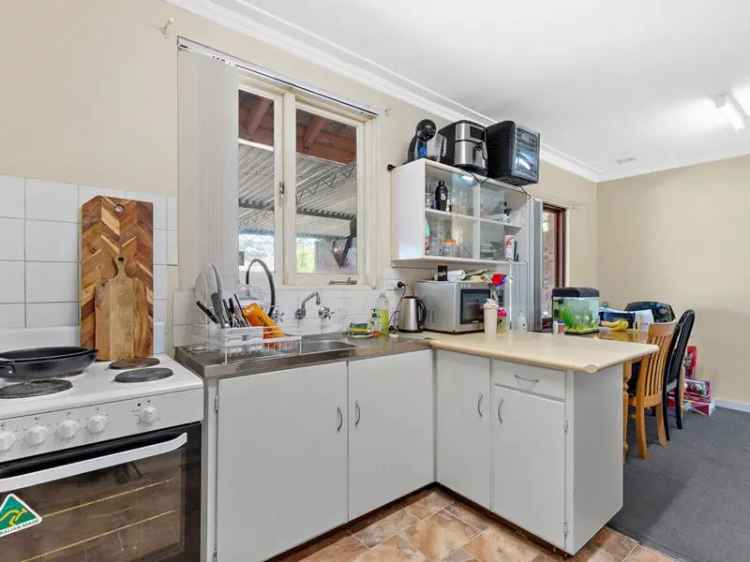 House For Sale in City of Gosnells, Western Australia