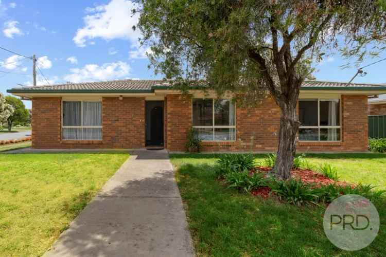 House For Rent in Wagga Wagga City Council, New South Wales