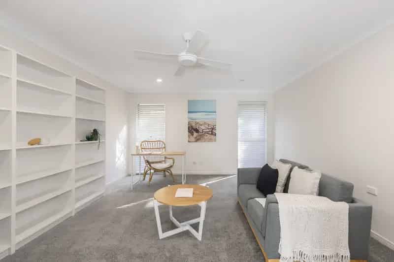 Real Estate For Lease - 44 Ragamuffin Drive - Coomera , QLD