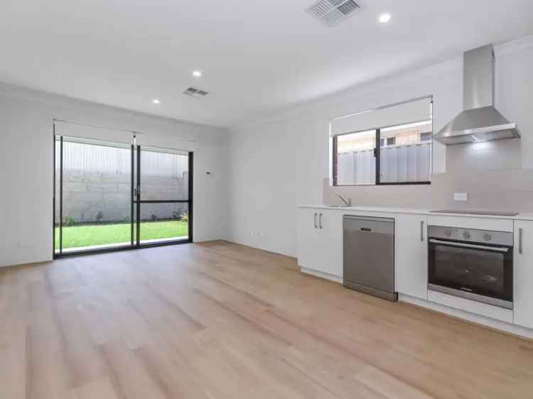 Brand New 2 Bed 1 Bath Duplex with Alfresco and Ducted AC