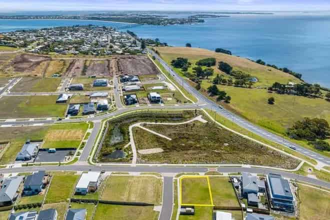 Land For Sale , 41, Laurette Avenue, San Remo, Victoria