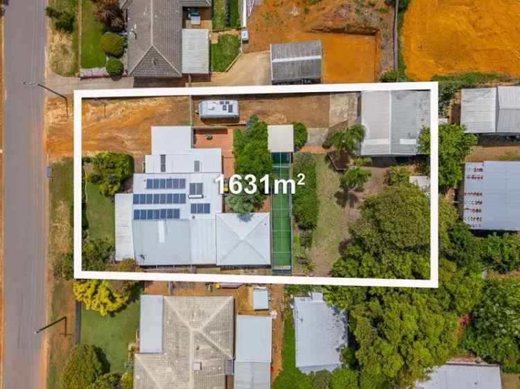 House For Sale in Byford, Western Australia